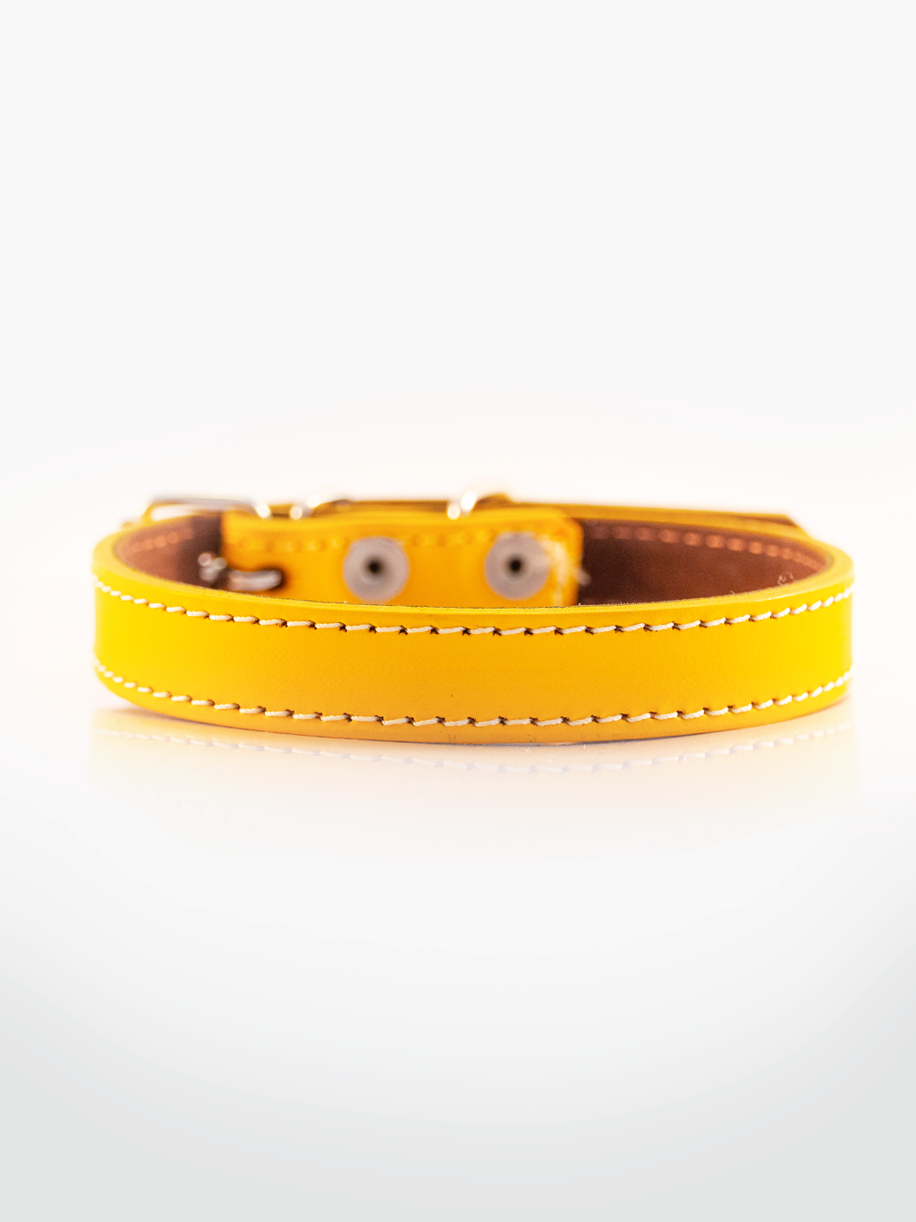 COLLAR DE CUERO NATURAL