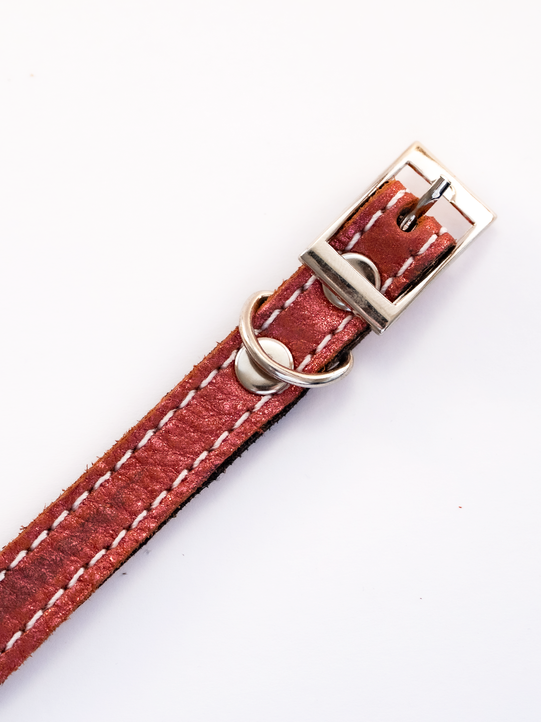 COLLAR DE CUERO MINI BRILLO